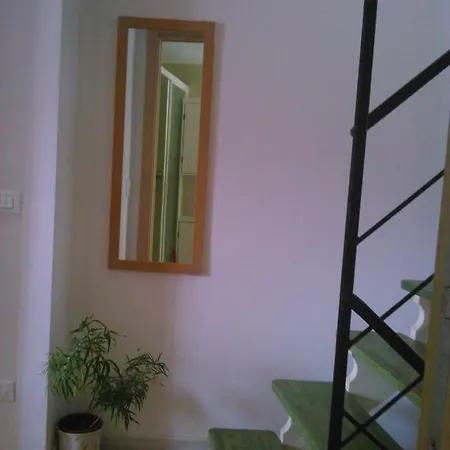 Domus Ausucium Apartment Ossuccio